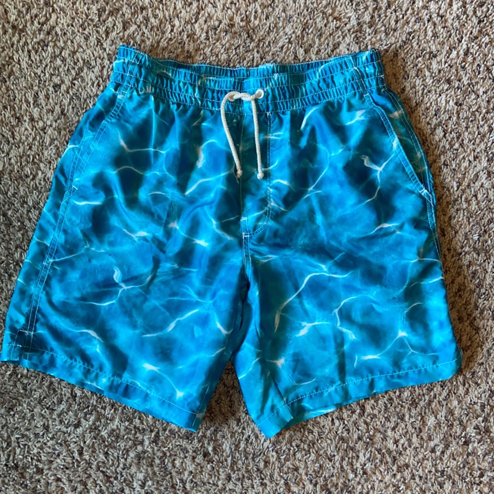 Old Navy men’s small swim suit